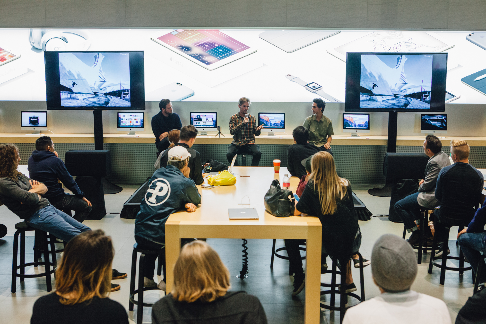 live at the apple store